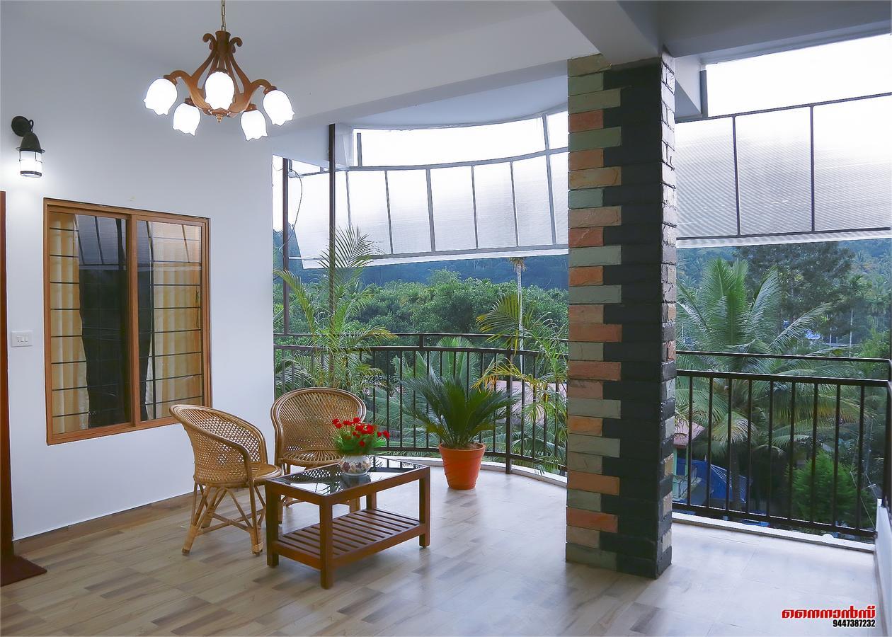 טקאדי Holiday Villa מראה חיצוני תמונה