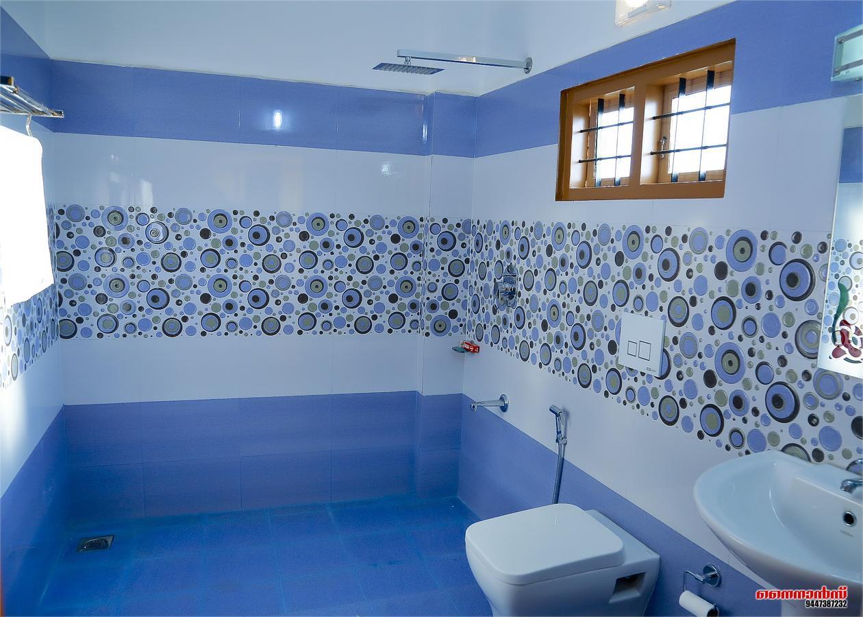 טקאדי Holiday Villa מראה חיצוני תמונה